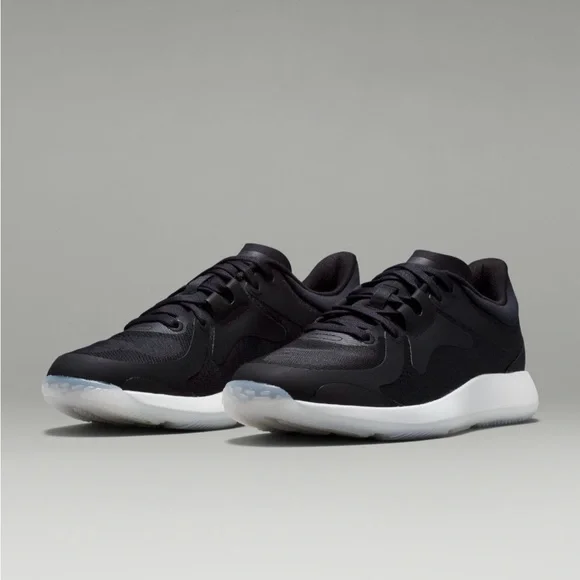 Lululemon Athletica Black Athletic Shoes Sleek Design - Picture 12 of 13